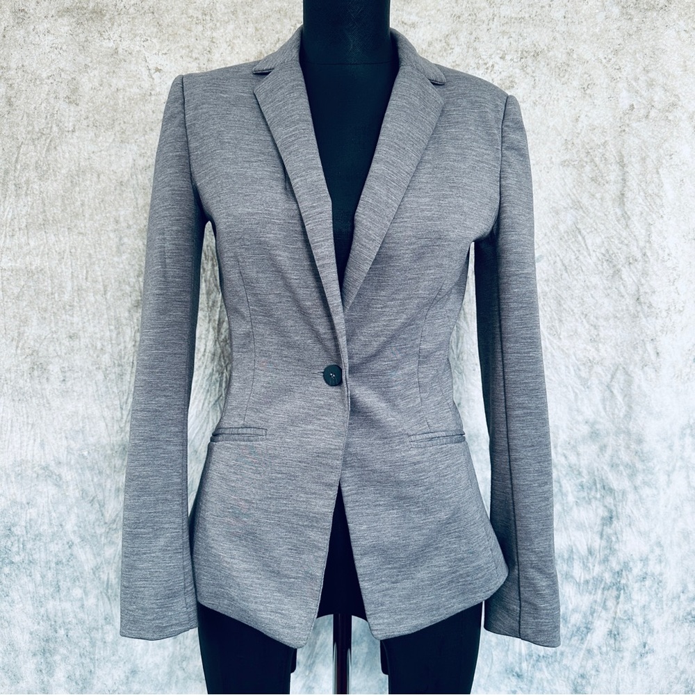 H&M Women's Gray blazer size 4